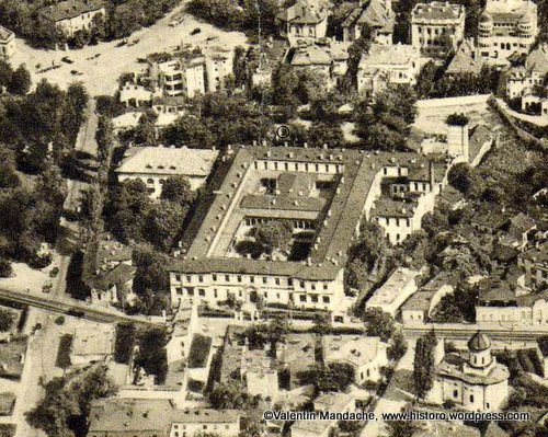 Scoala Centrala - Invatamant Preuniversitar Romano Francez